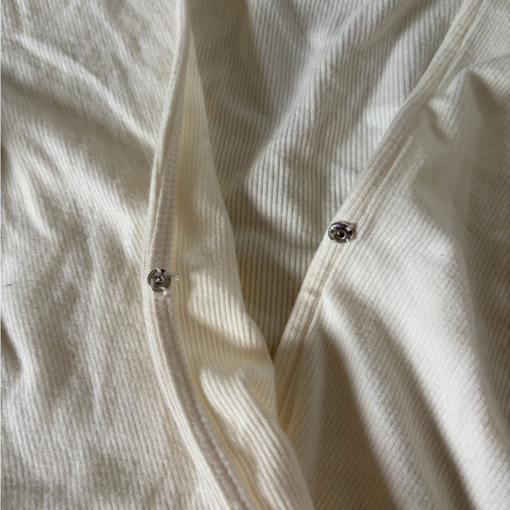 She + Sky Ivory Long-Sleeve Bodysuit - Picture 4 of 7